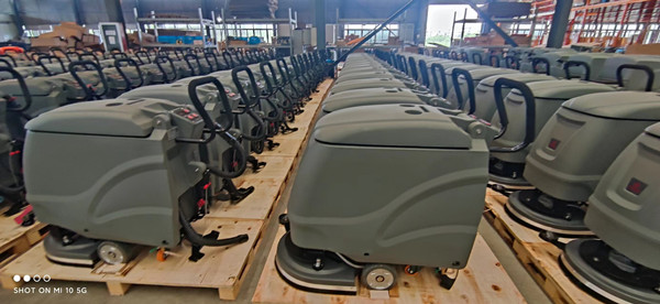 廠家教您如何維護揚子洗地機 廠家教您如何維護揚子洗地機